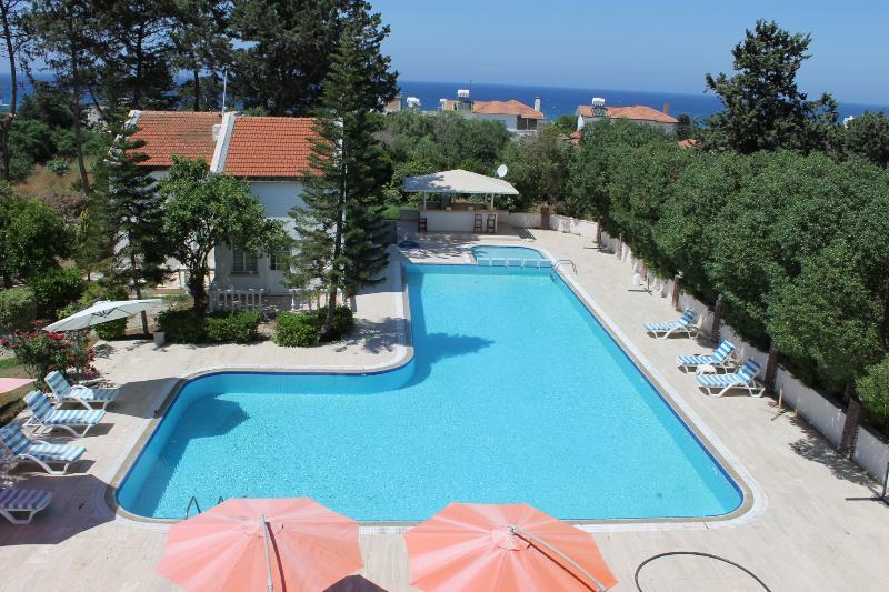 The Prince Inn Hotel & Villas Kyrenia  Exterior foto